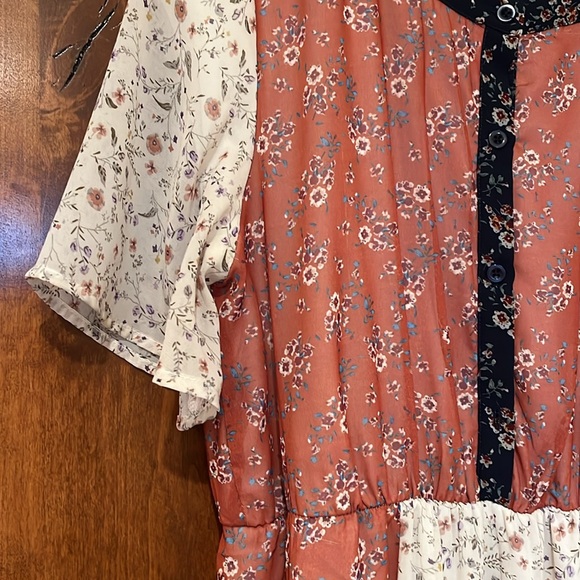 Roolee floral dress size medium - Picture 6 of 6